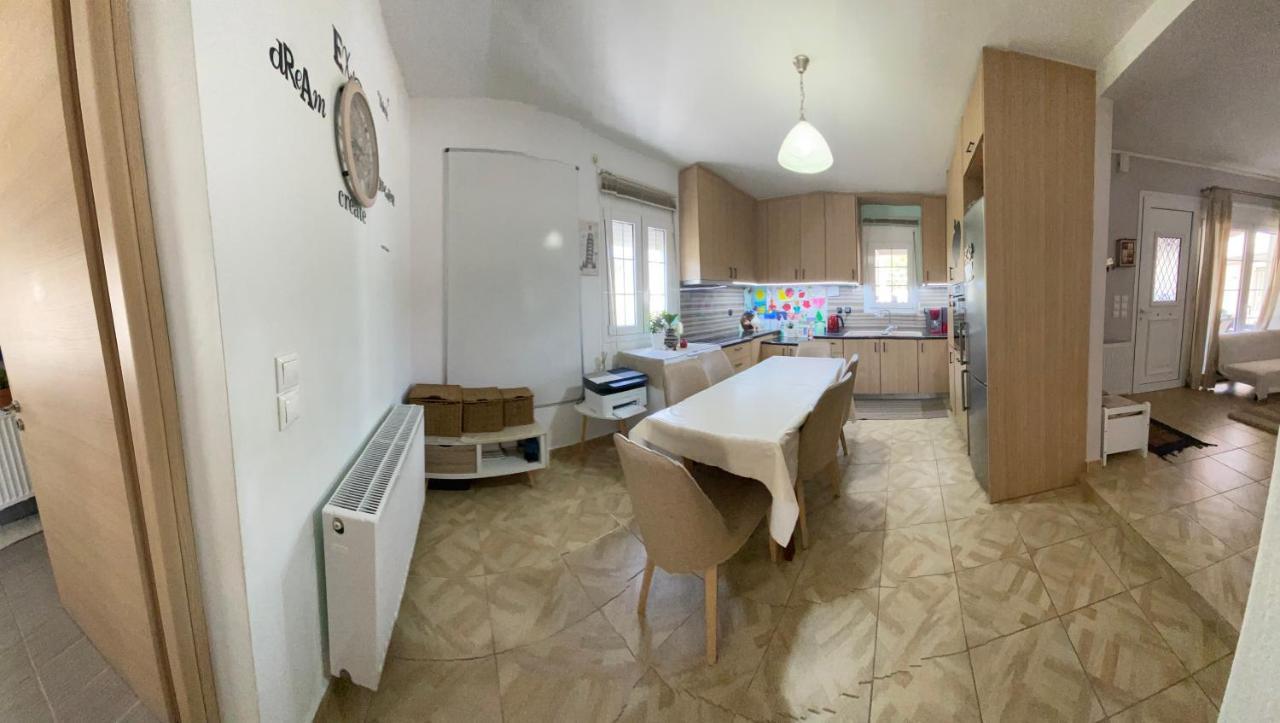 Villa Julia House à Andipáta Extérieur photo